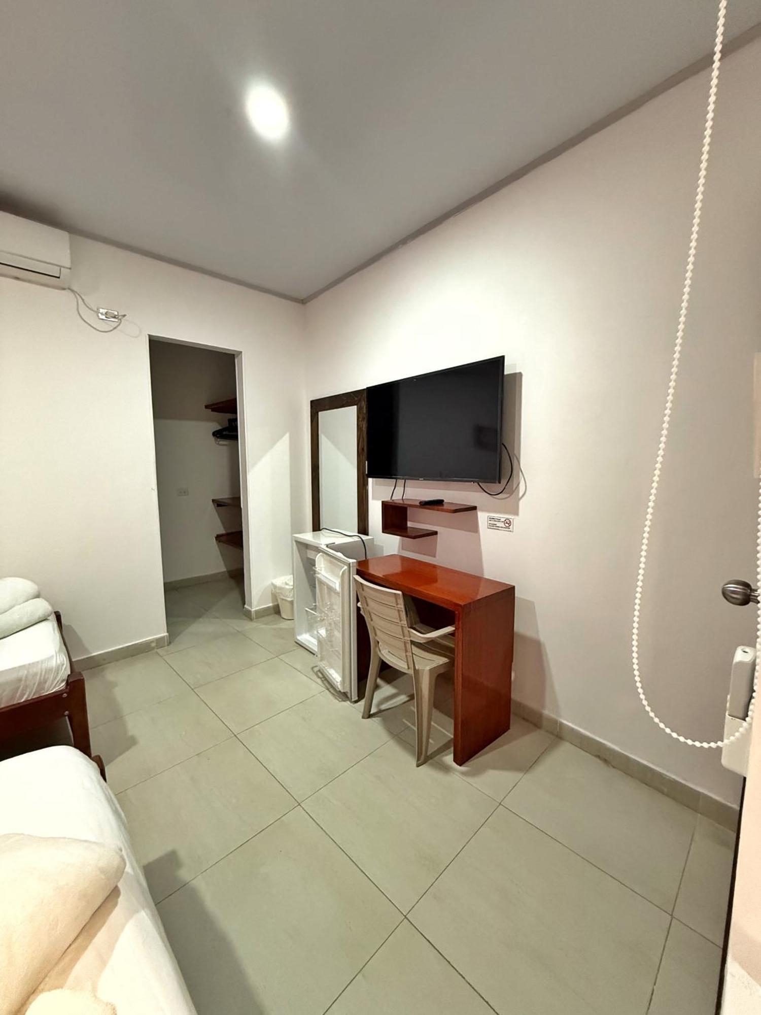 Apartahotel Caribe Diez San Andrés Esterno foto