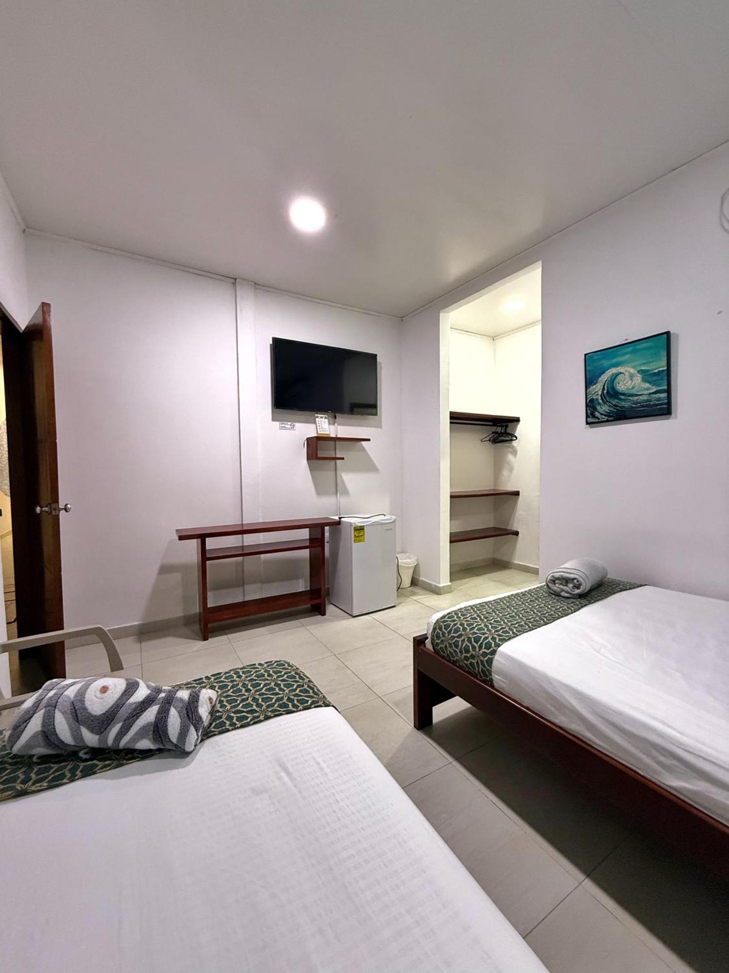 Apartahotel Caribe Diez San Andrés Esterno foto