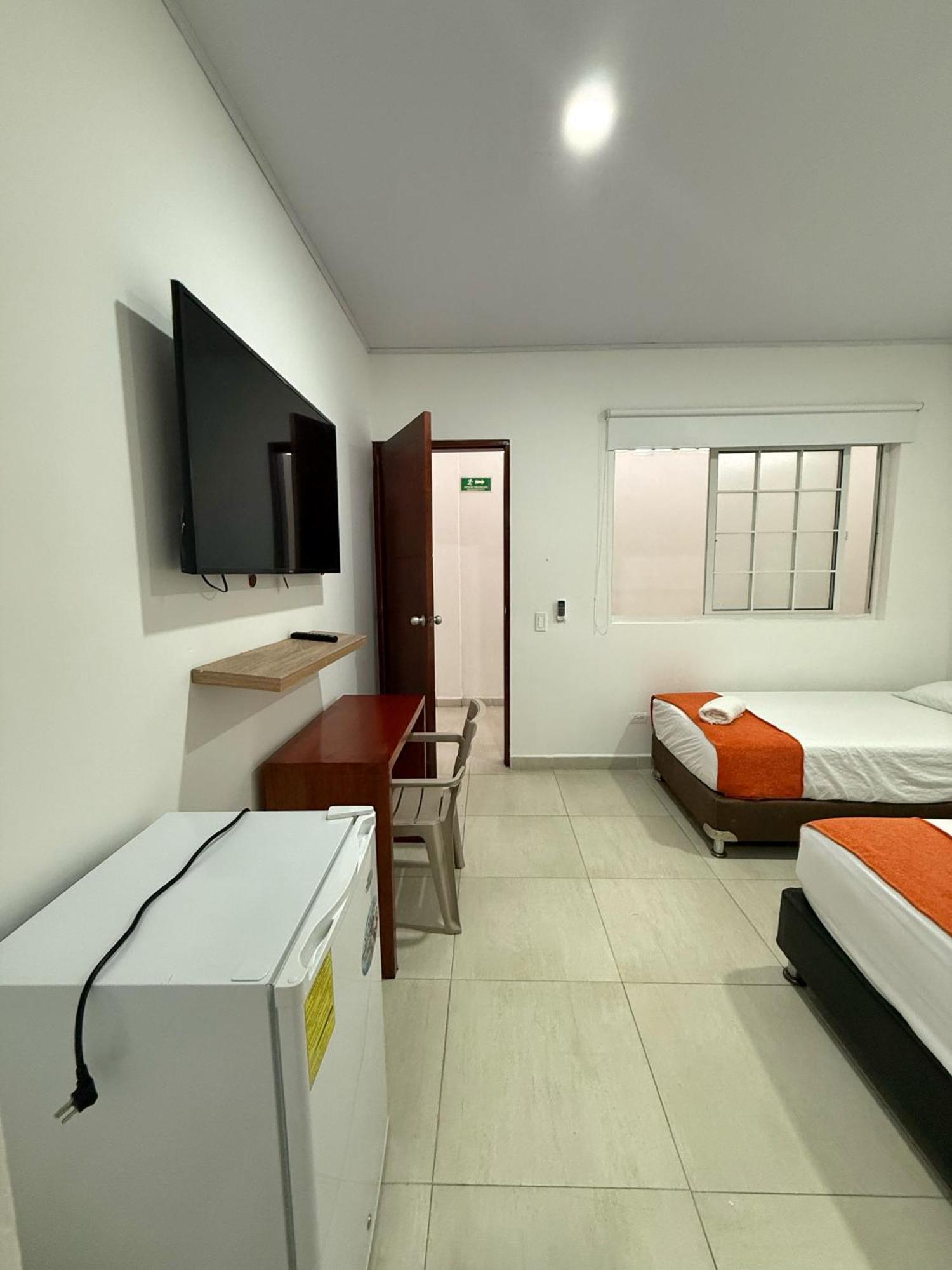 Apartahotel Caribe Diez San Andrés Esterno foto