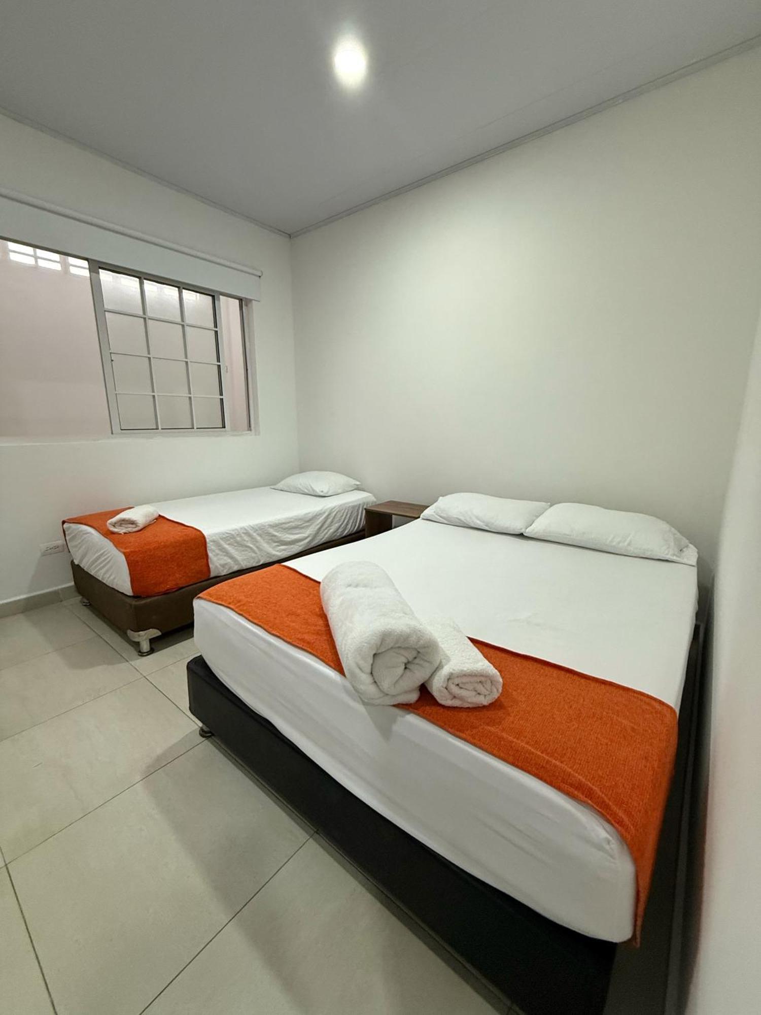 Apartahotel Caribe Diez San Andrés Esterno foto